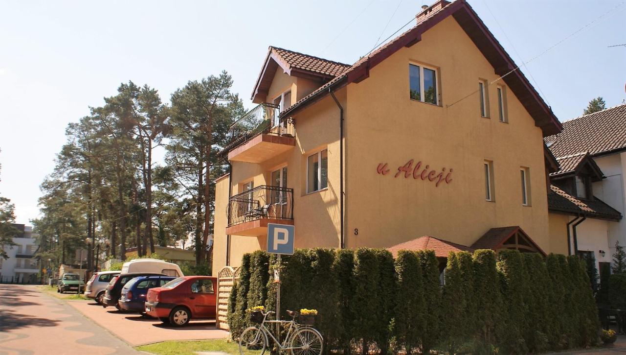 Dom Goscinny U Alicji Pogorzelica  Exterior foto